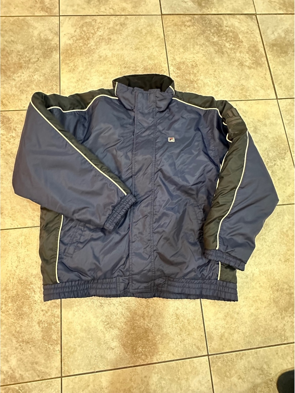 Y2K FILA Men's XL Navy Blue and Black Nylon Jacket